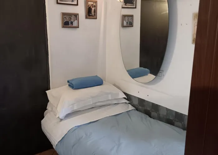 A Casa Di Claudio In Centro Apartment *