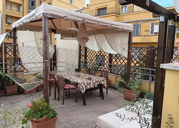 A Casa Di Claudio In Centro Apartment